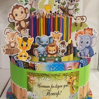 Торта от книжки и моливи САФАРИ 1  / Safari