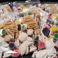 КАЛИНКА С ЦВЕТЕ за оцветяване С / БЕЗ  магнит - 1бр. фигурка + 2бр. боички+ 1бр. четка