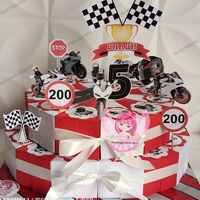 Картонена торта  МОТОРИ 8