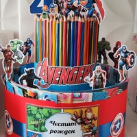 Торта от книжки и моливи ОТМЪСТИТЕЛИТЕ 2 / Avengers