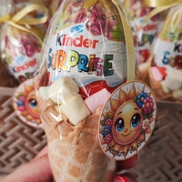 ФУНИЙКА С ШОКОЛАДОВО ЯЙЦЕ  KINDER + ШОКО КРИСПИ + МИНИ МАРШМЕЛОУЧЕТА