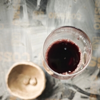 Вечер с глина и вино