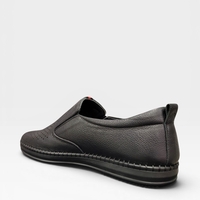 Мъжки обувки от естествена кожа slip-on в черно 7104 black