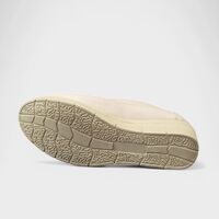 Дамски обувки с лека платформа в бежов цвят 1825 beige