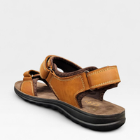 Мъжки кожени чехли в кафяво HM086-1 brown