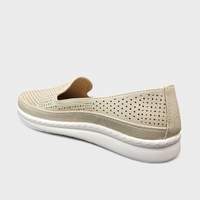 Модни дамски лоуфъри с перфорации A2373-3 beige