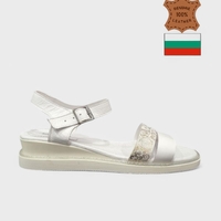 Елегантни бели сандали със златни акценти 2483-939 white-gold