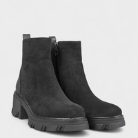 Модерни черни дамски боти с топъл хастар и грайферна подметка W851026 Black