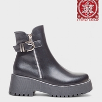 Дамски черни боти с топъл хастар и декоративна катарама W851023 Black