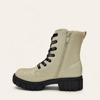 Детски боти в бежов цвят с лачено покритие W585016 beige