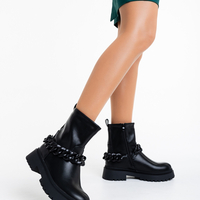 Дамски модни боти в черен цвят със синджир модел: U9AX96030-1 black