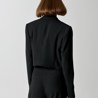 Cropped tailored blazer