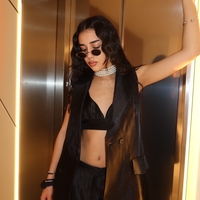Alice vest