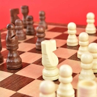 Класически дървен шах
 с фигури, за деца, 29 см