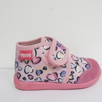 Детски ортопедични пантофи TODOR Pink hearts