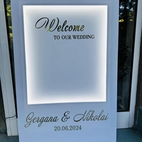 Светеща кашпа за цветя