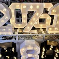 Светещи цифри на батерии