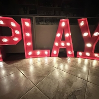 Цветни светещи надписи