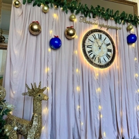 Светеща фигура часовник