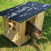 NESTO Outdoor – дървена къщичка за котка и малко куче за външна употреба