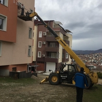 Услуги с челен товарач