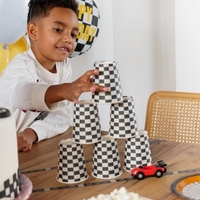 Race cars, Парти чашки