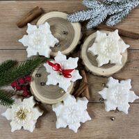 Ароматна свещ  снежинка 