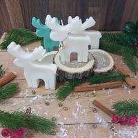 Ароматна свещ Коледно еленче - вариант 2