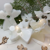 Коледна свещ ангелче голямо