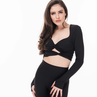 Топ за йога и пилатес Black Twist Long Sleeve Top
