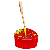 Дървена игра ягода 22411