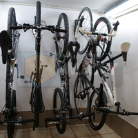 Bicycle hanger