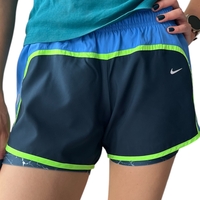 Дамски къси спортни панталони NIKE