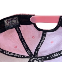 Дамска шапка с козирка SNAPBACK