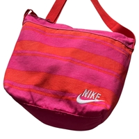 Спортна чанта с дълга дръжка NIKE