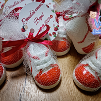 Подаръци за гости - обувка/буйка в червено ''Калинка''