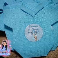 Салфетка във формата на боди с декорация ''Мече с балони в синьо ''