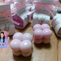 Бъбъл свещ в картонена опаковка 