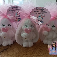 Подаръци за гости - зайче със сърце