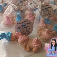 Подаръци за гости - две бебета в опаковка (близнаци)