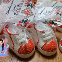 Подаръци за гости - обувка/буйка в червено