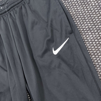 Nike анцуг S i M размер