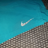 Nike къси панталони S размер