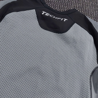 Adidas techfit тениска L размер