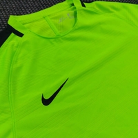 Nike тениска L размер мъжка