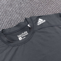 Adidas L techfit тениска L размер
