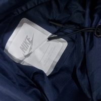 Nike ветровка L мъжка