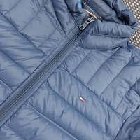 Tommy hilfiger пухено яке M размер