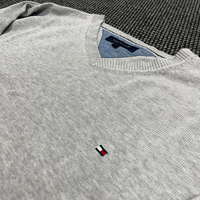 Tommy hilfiger пуловер L размер
