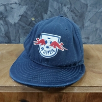 New era red bul шапка